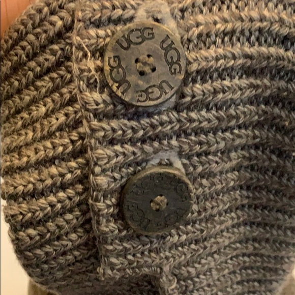 UGG Cardy Boot - Picture 3 of 7